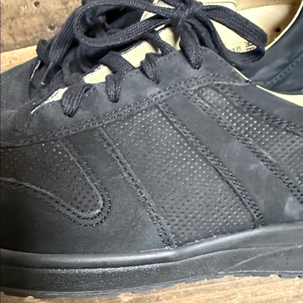 Mephisto Rebeca Perf Air Jet Leather Shoes Women's Size 10